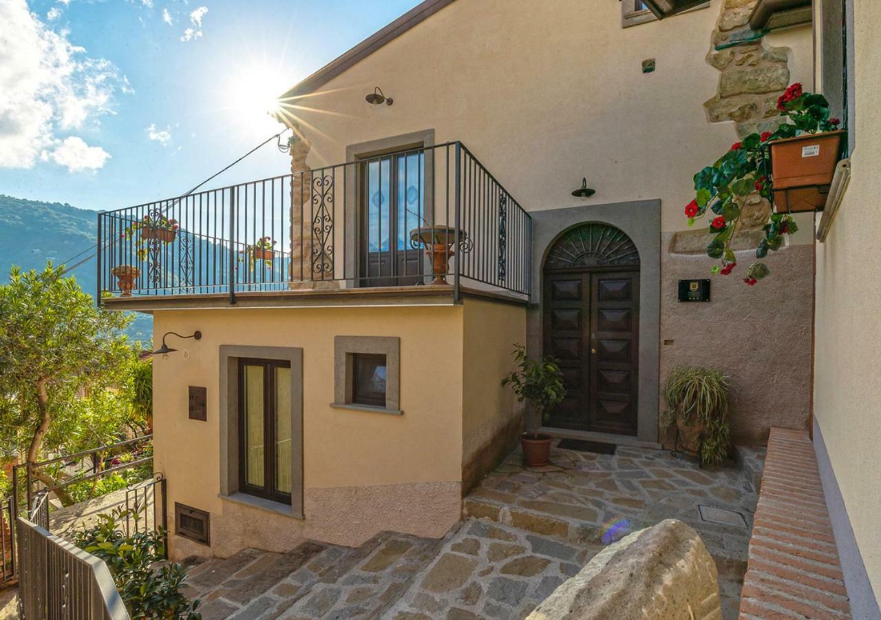 B&B Loreto Sant'Angelo di Brolo Esterno foto